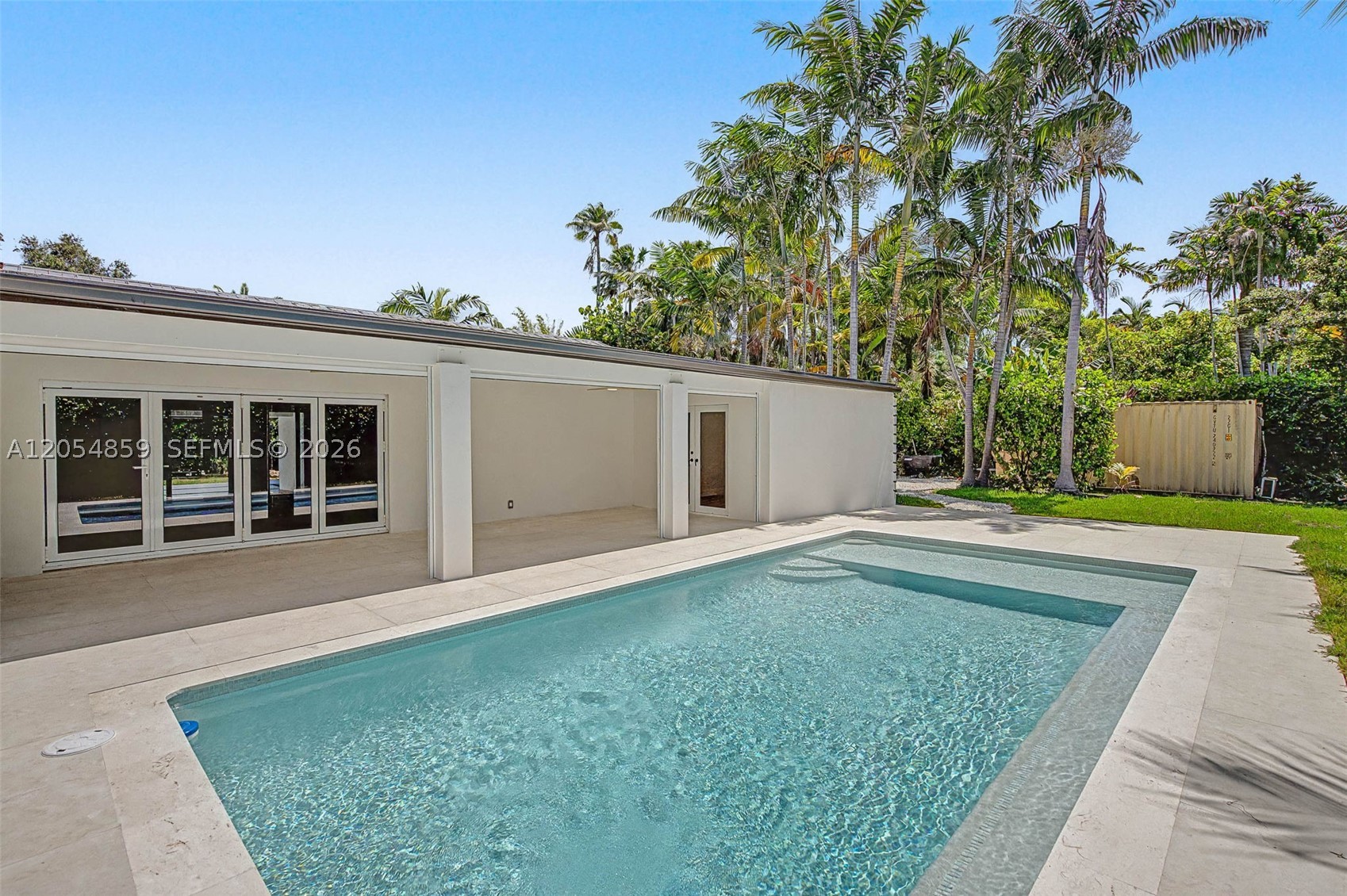8600 SW 162nd St Palmetto Bay, FL 33157