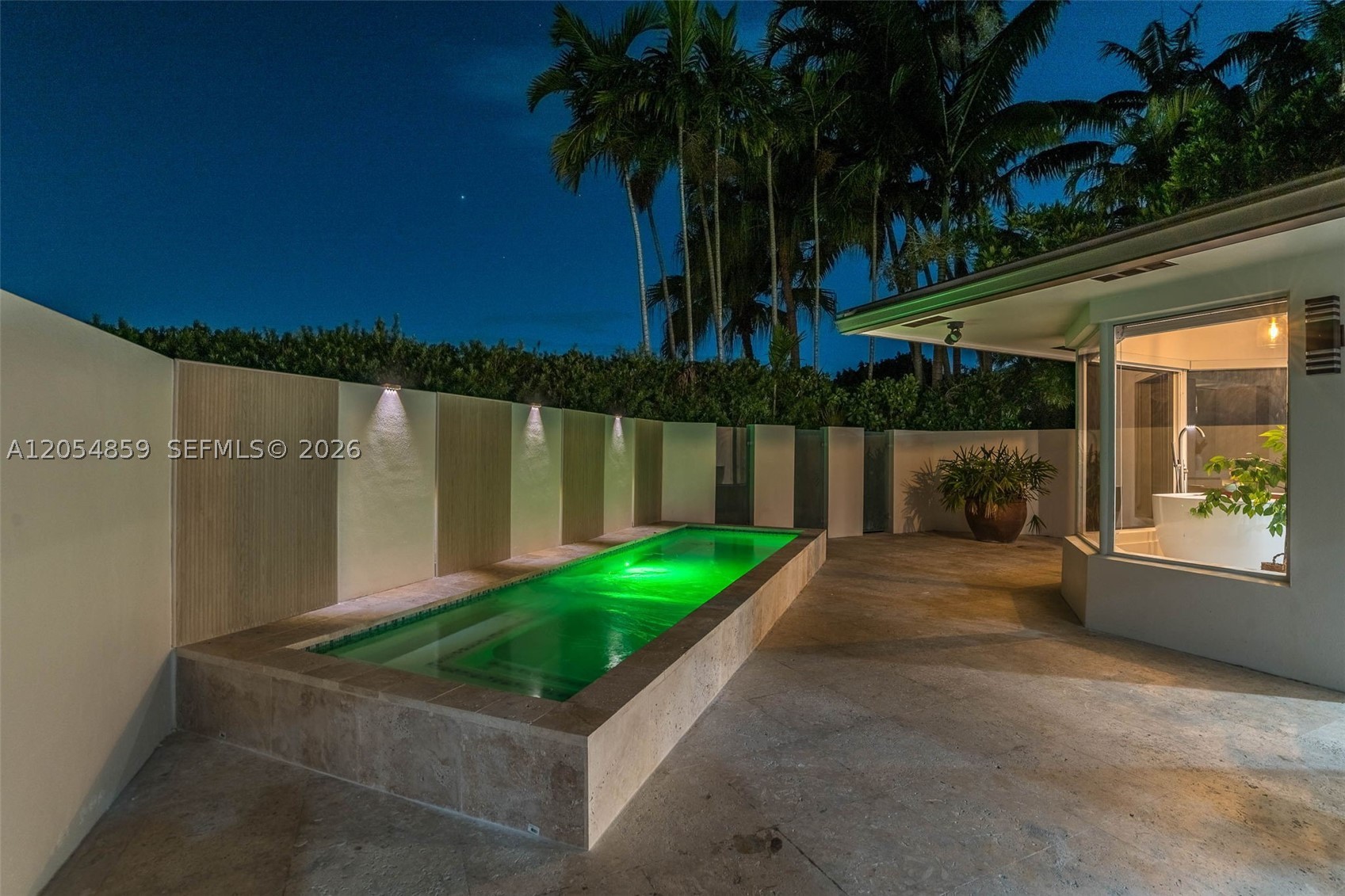 8600 SW 162nd St Palmetto Bay, FL 33157