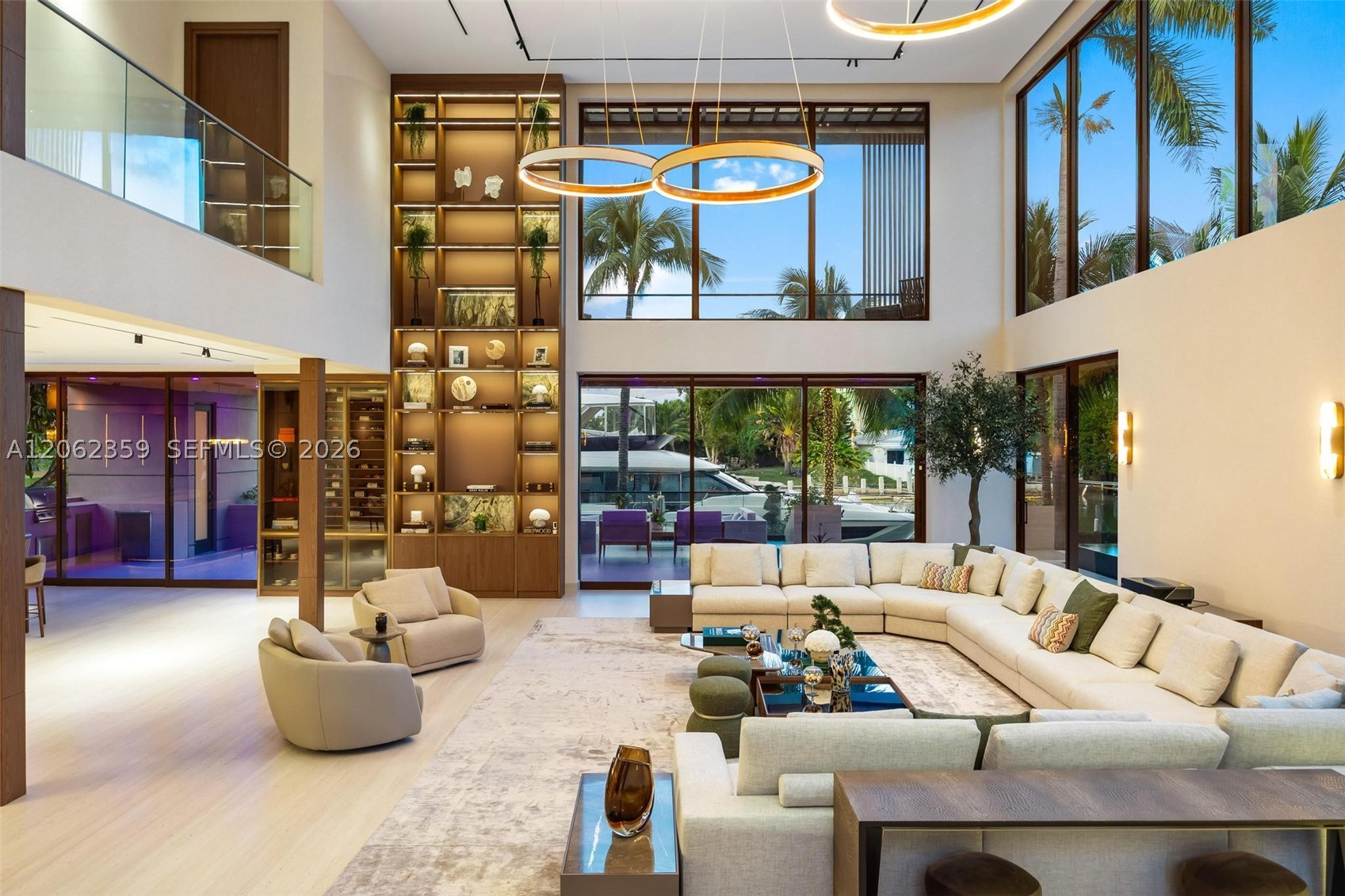 905 Belle Meade Is Dr Miami, FL 33138