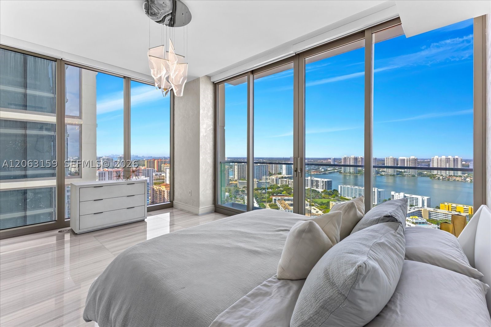 17901 Collins Ave #2802 Sunny Isles Beach, FL 33160