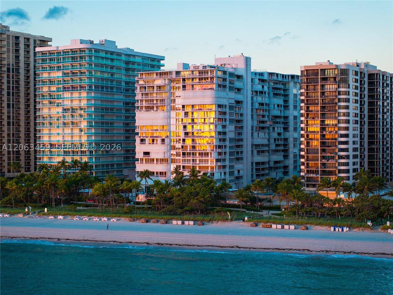 10155 Collins Ave #202 Bal Harbour, FL 33154
