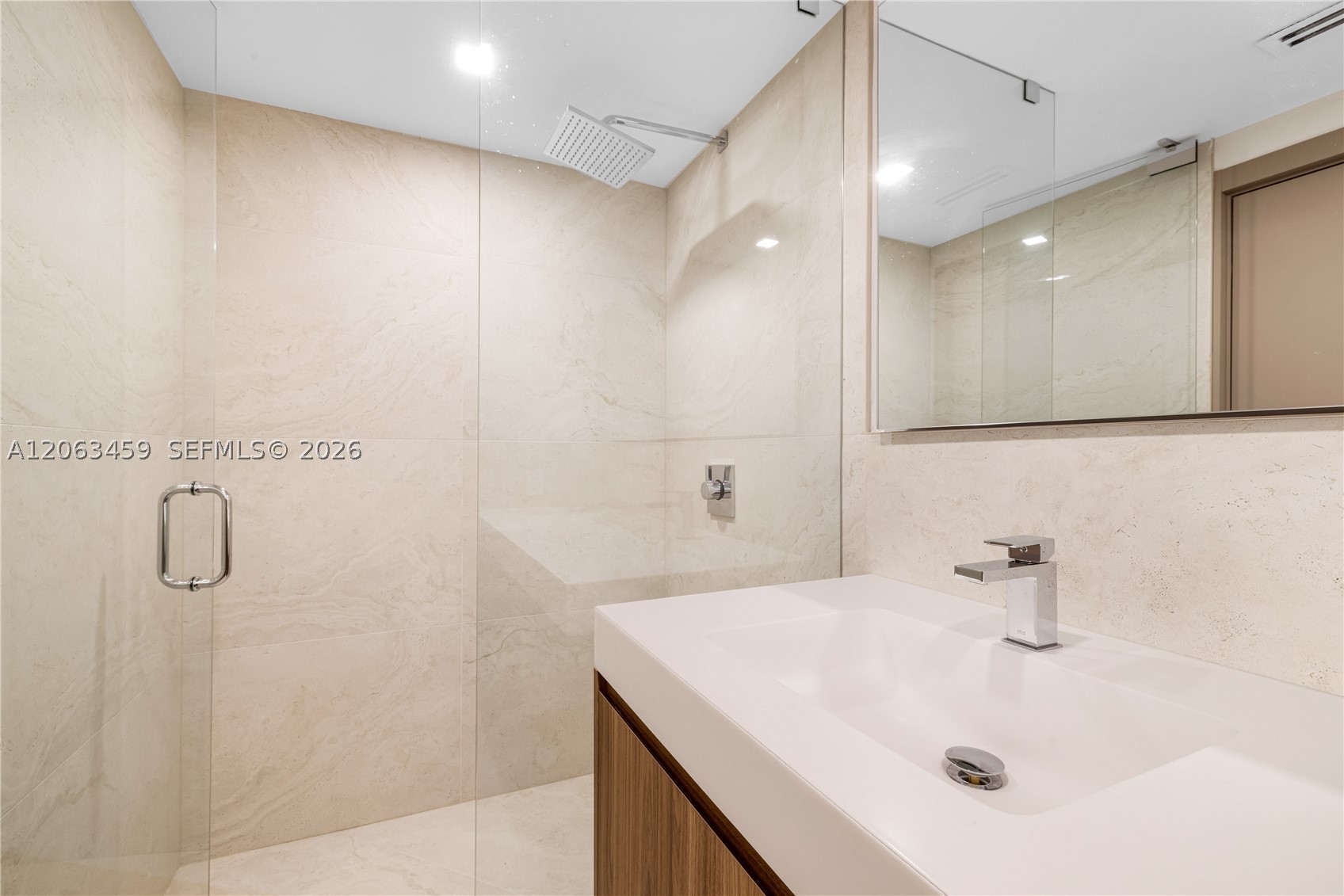 10155 Collins Ave #202 Bal Harbour, FL 33154