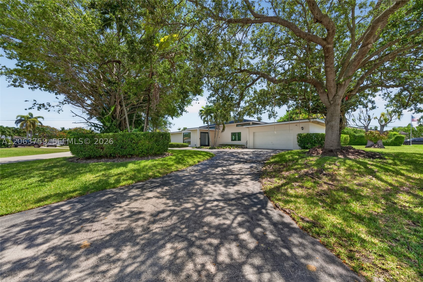 8880 SW 149th St Palmetto Bay, FL 33176
