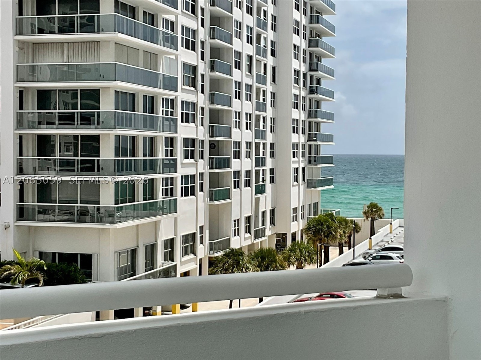 3001 S Ocean Dr #443