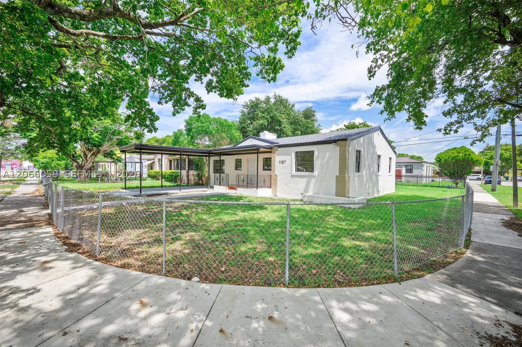 1157 NW 45th St
