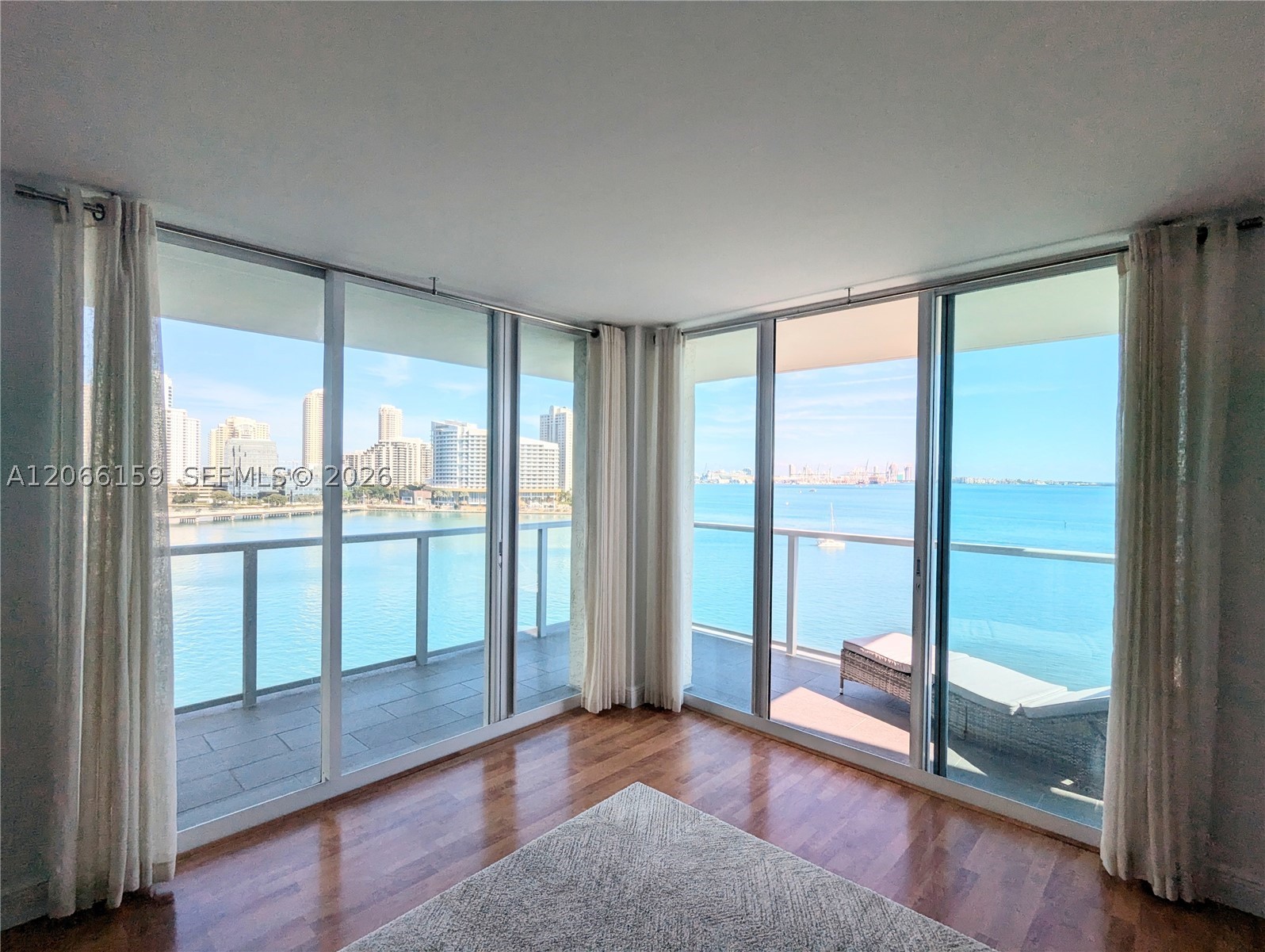 image The Mark on Brickell9