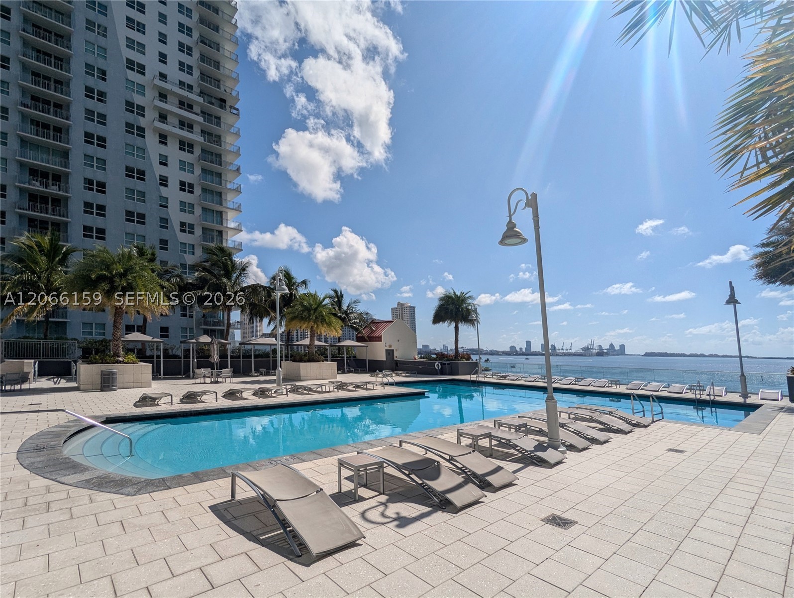 image The Mark on Brickell39