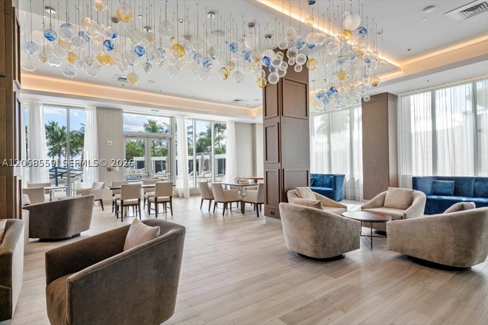 10155 Collins Ave #902 Bal Harbour, FL 33154