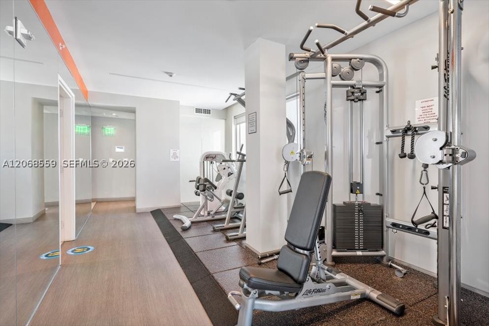 10155 Collins Ave #902 Bal Harbour, FL 33154