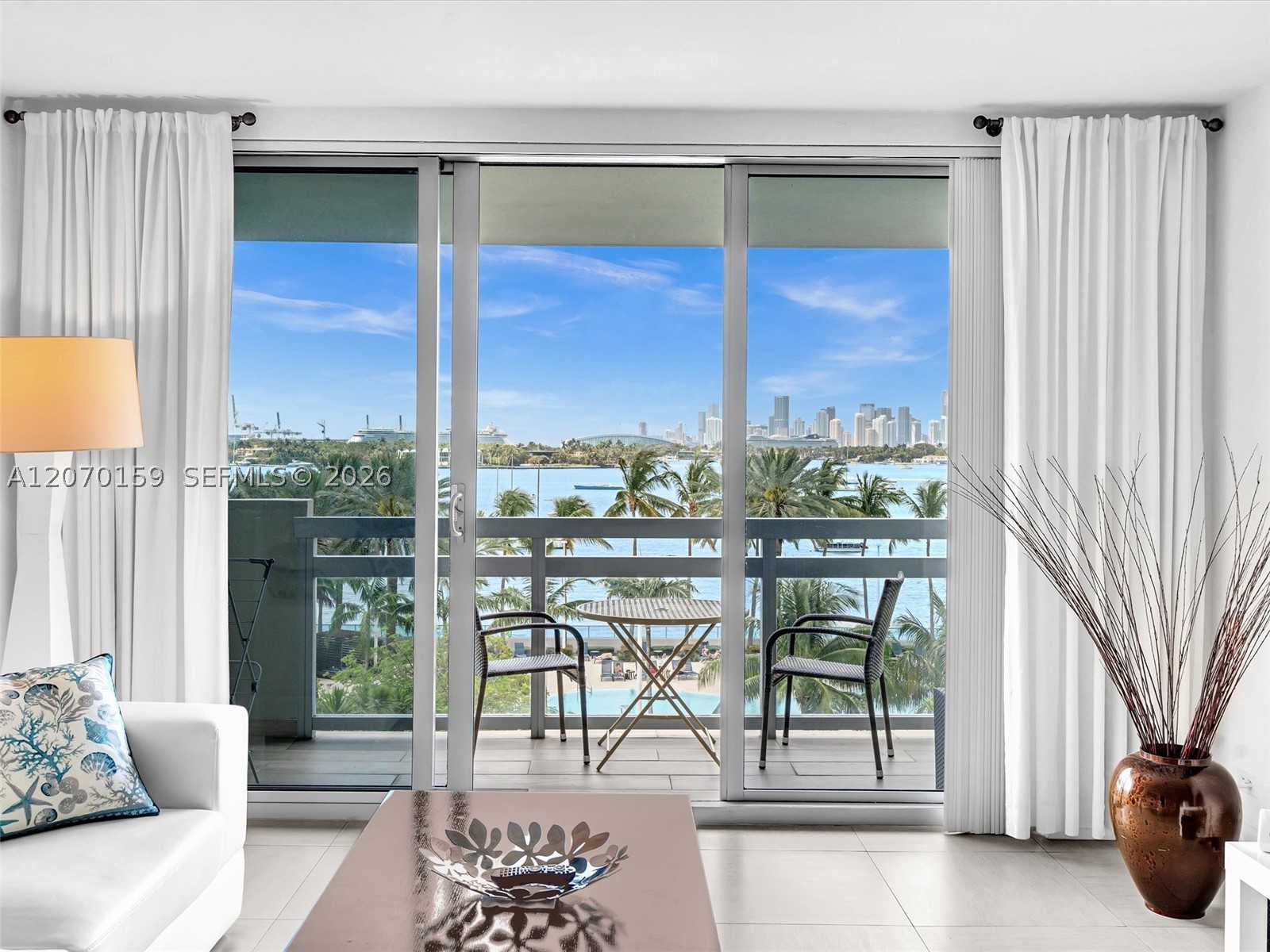 image Flamingo South Beach15