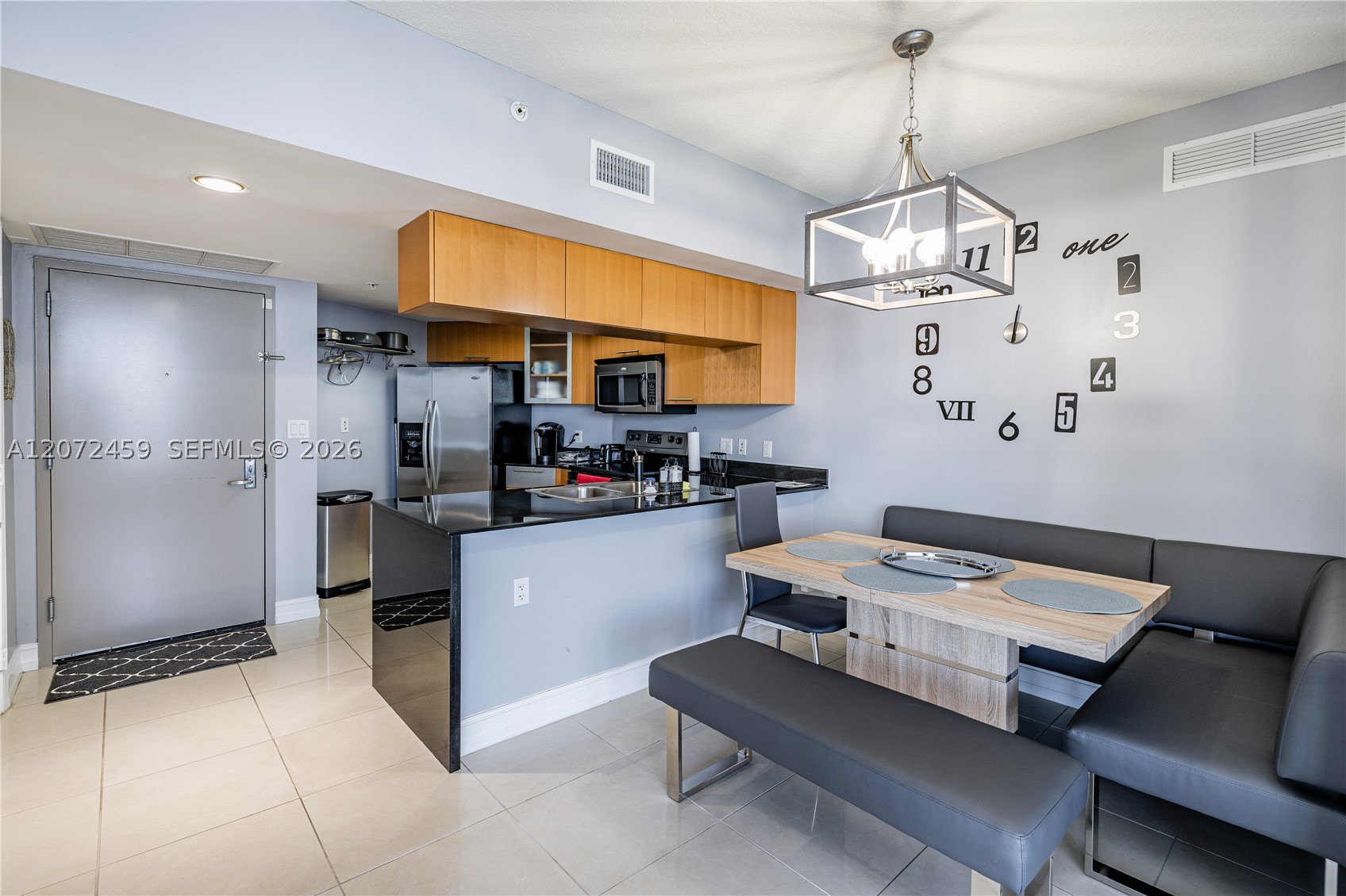 1750 N Bayshore Dr #2301
