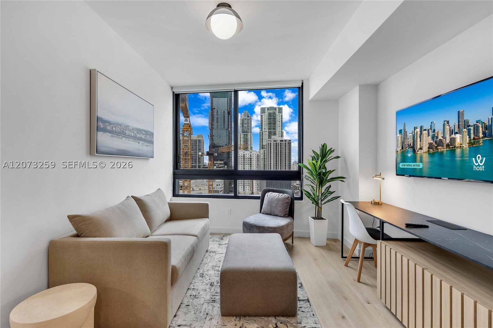 225 N Miami Ave #2005 Miami, FL 33128