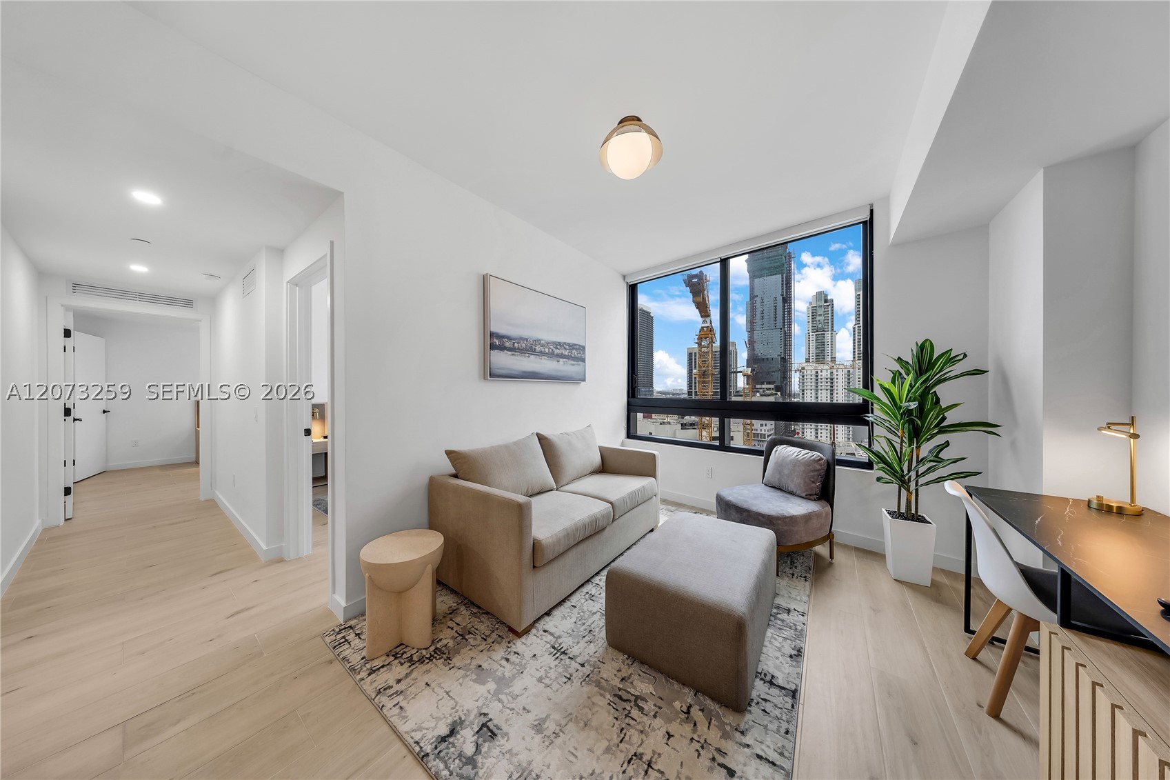 225 N Miami Ave #2005 Miami, FL 33128
