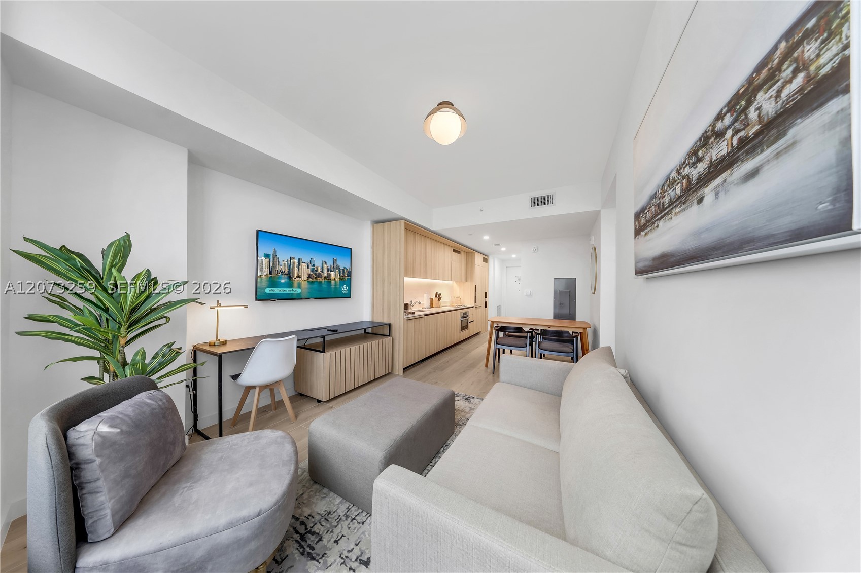 225 N Miami Ave #2005 Miami, FL 33128