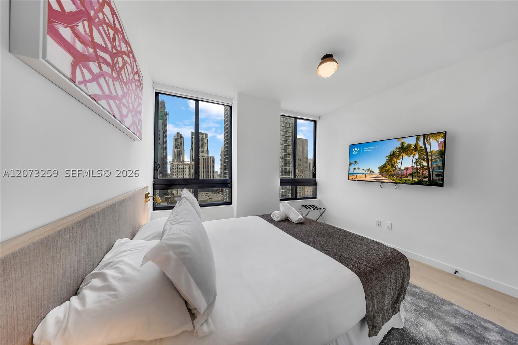 225 N Miami Ave #2005 Miami, FL 33128