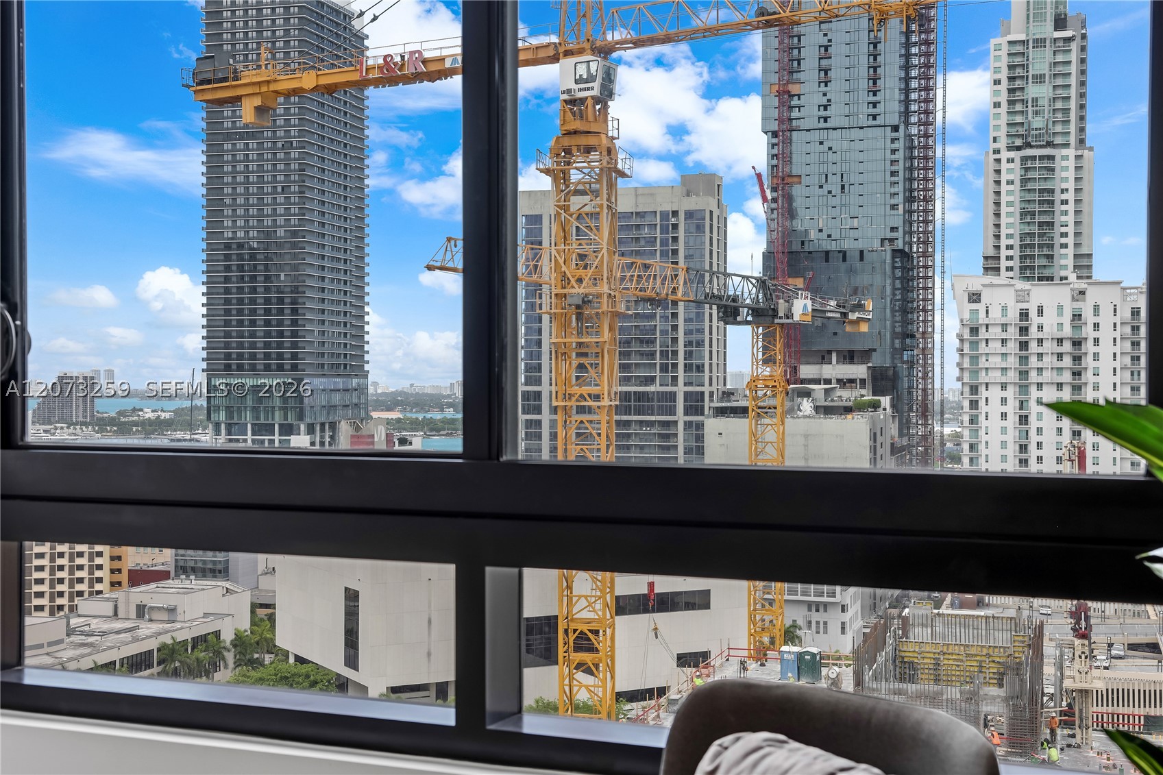 225 N Miami Ave #2005 Miami, FL 33128