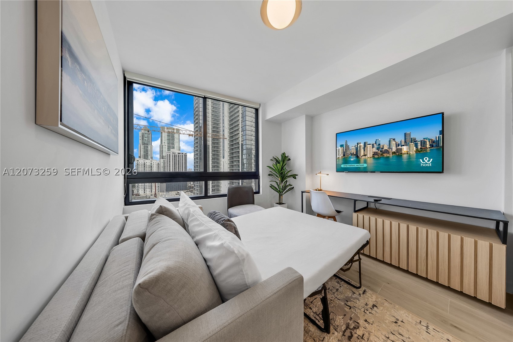 225 N Miami Ave #2005 Miami, FL 33128