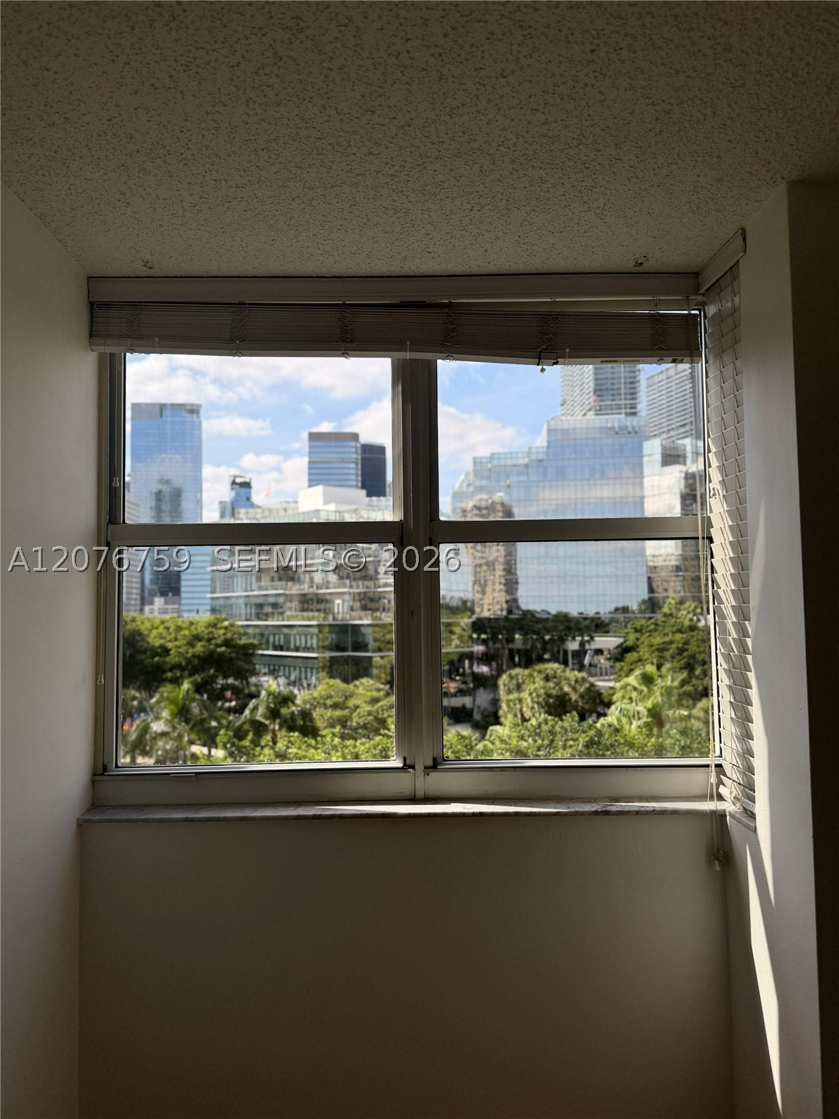 770 Claughton Is Dr #601 Miami, FL 33131