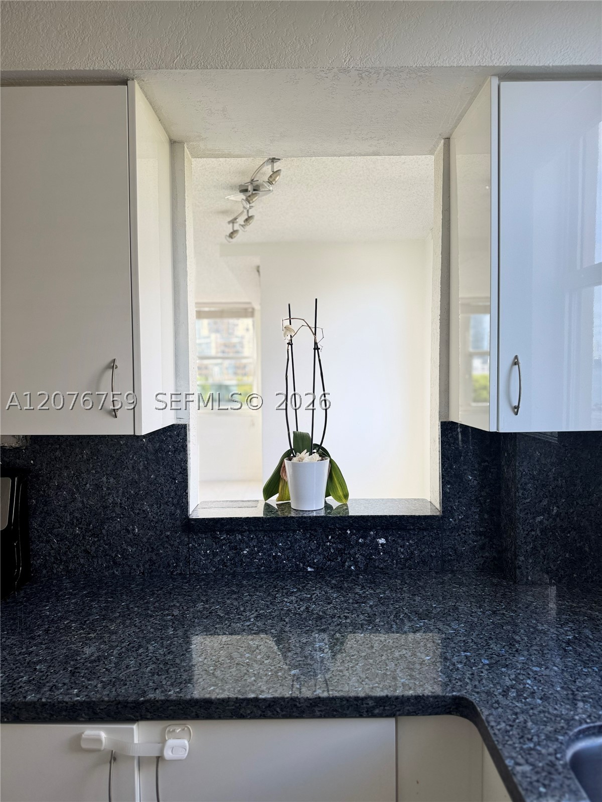770 Claughton Is Dr #601 Miami, FL 33131