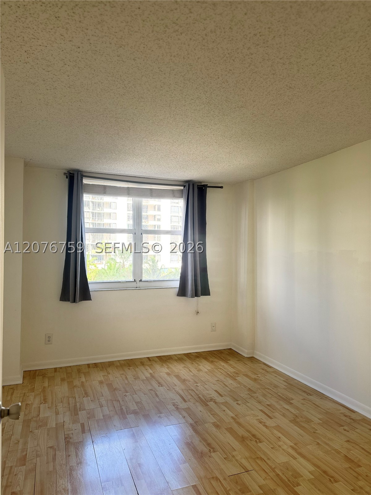 770 Claughton Is Dr #601 Miami, FL 33131