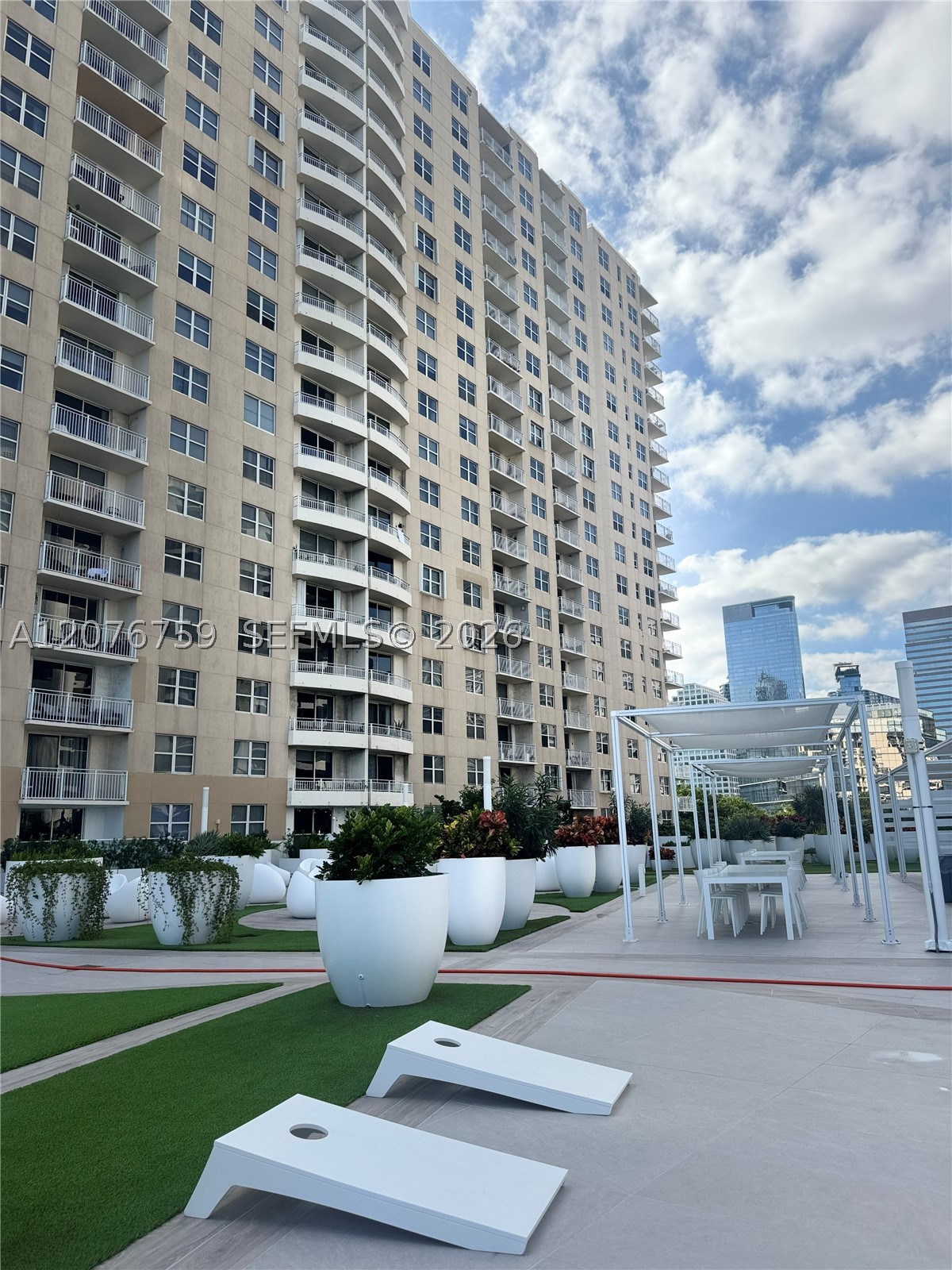 770 Claughton Is Dr #601 Miami, FL 33131