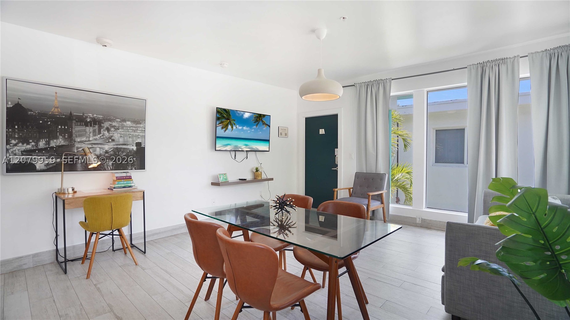 1321 15th Miami Beach, FL 33139