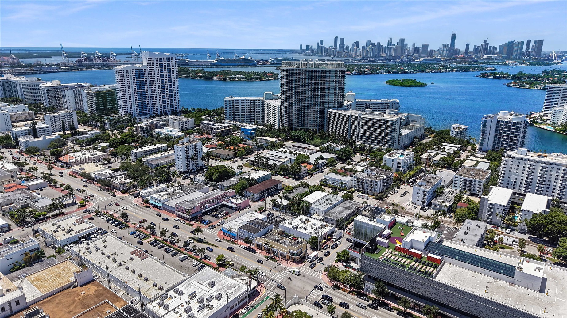 1321 15th Miami Beach, FL 33139