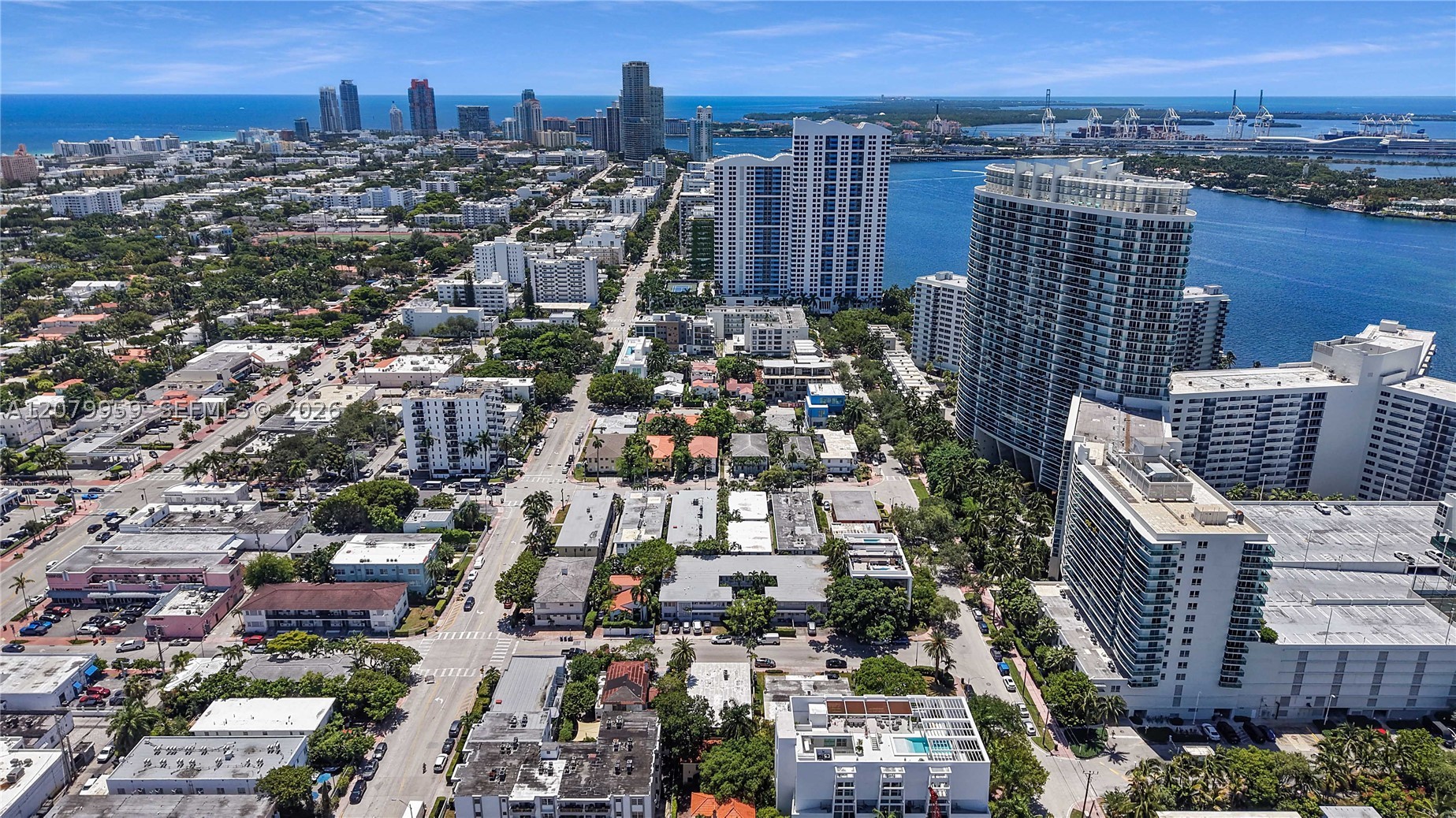 1321 15th Miami Beach, FL 33139