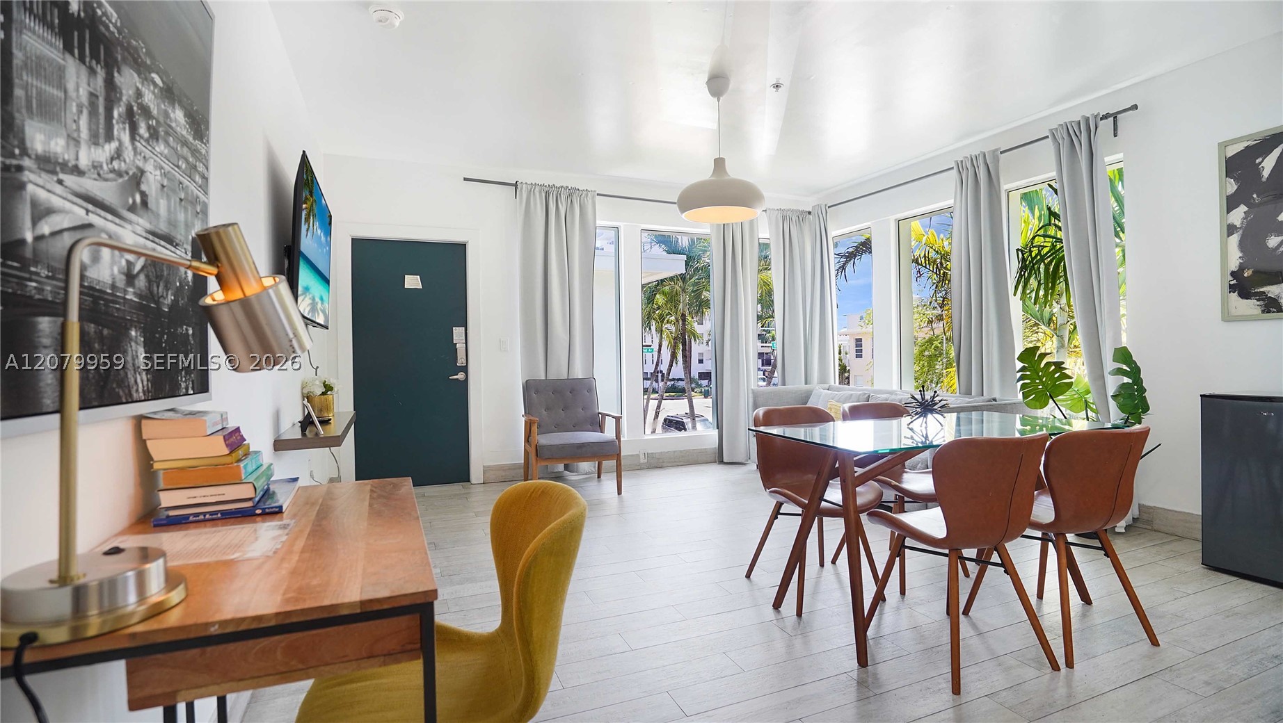 1321 15th Miami Beach, FL 33139