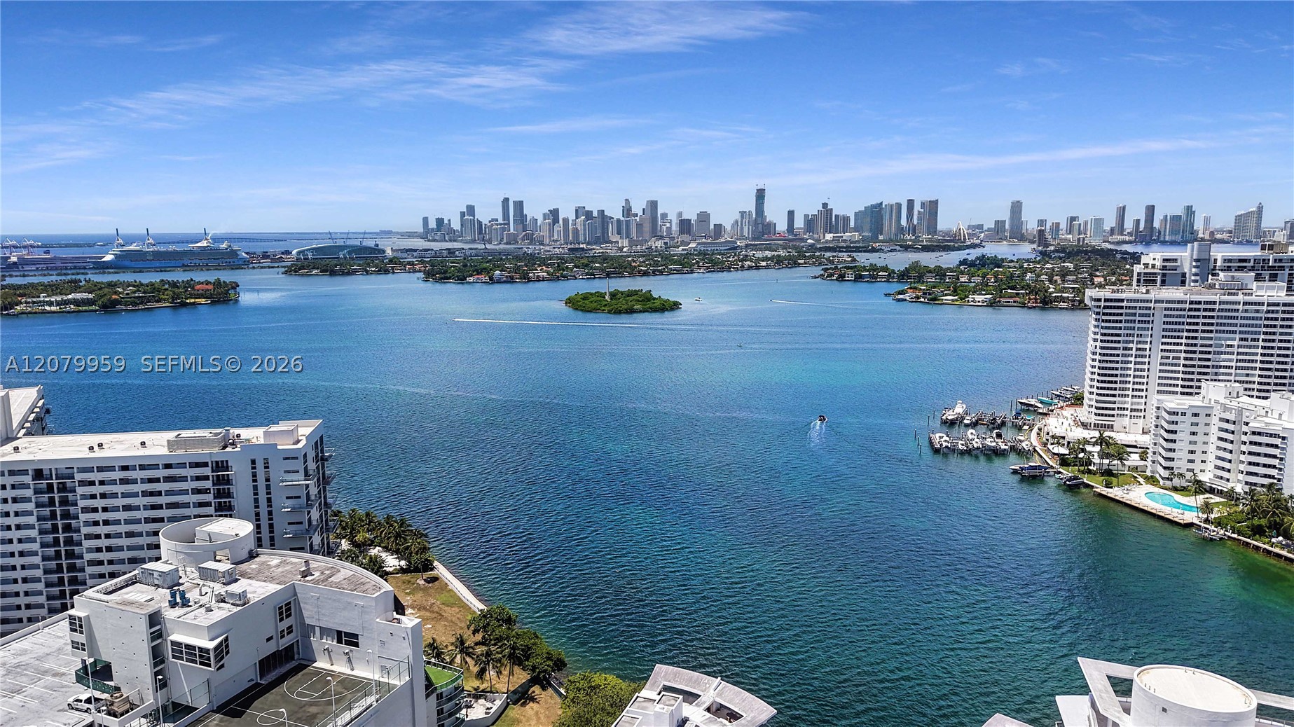 1321 15th Miami Beach, FL 33139