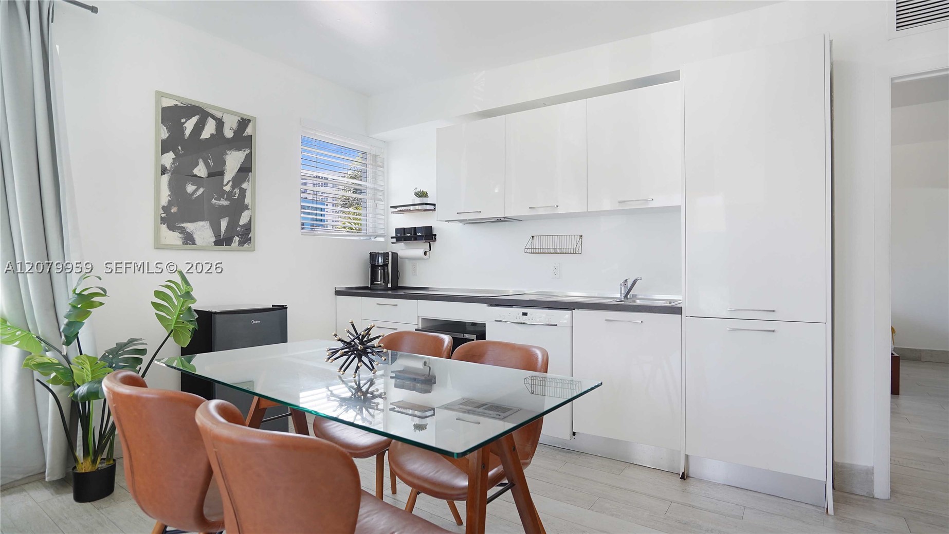 1321 15th Miami Beach, FL 33139