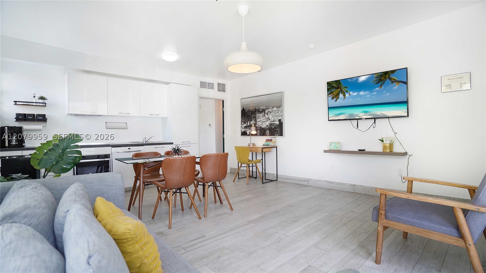 1321 15th Miami Beach, FL 33139