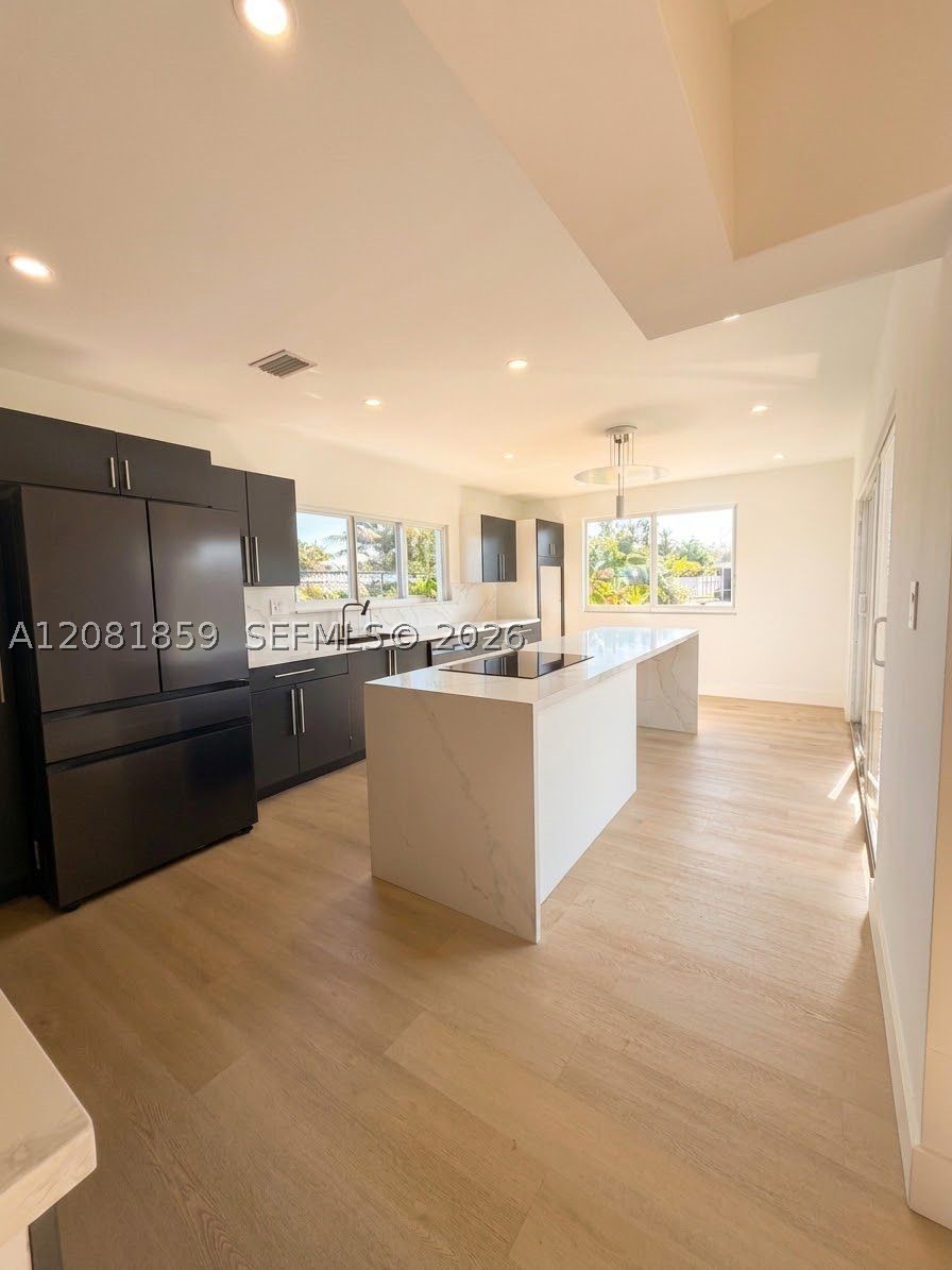1720 SW 23rd Ave Fort Lauderdale, FL 33312