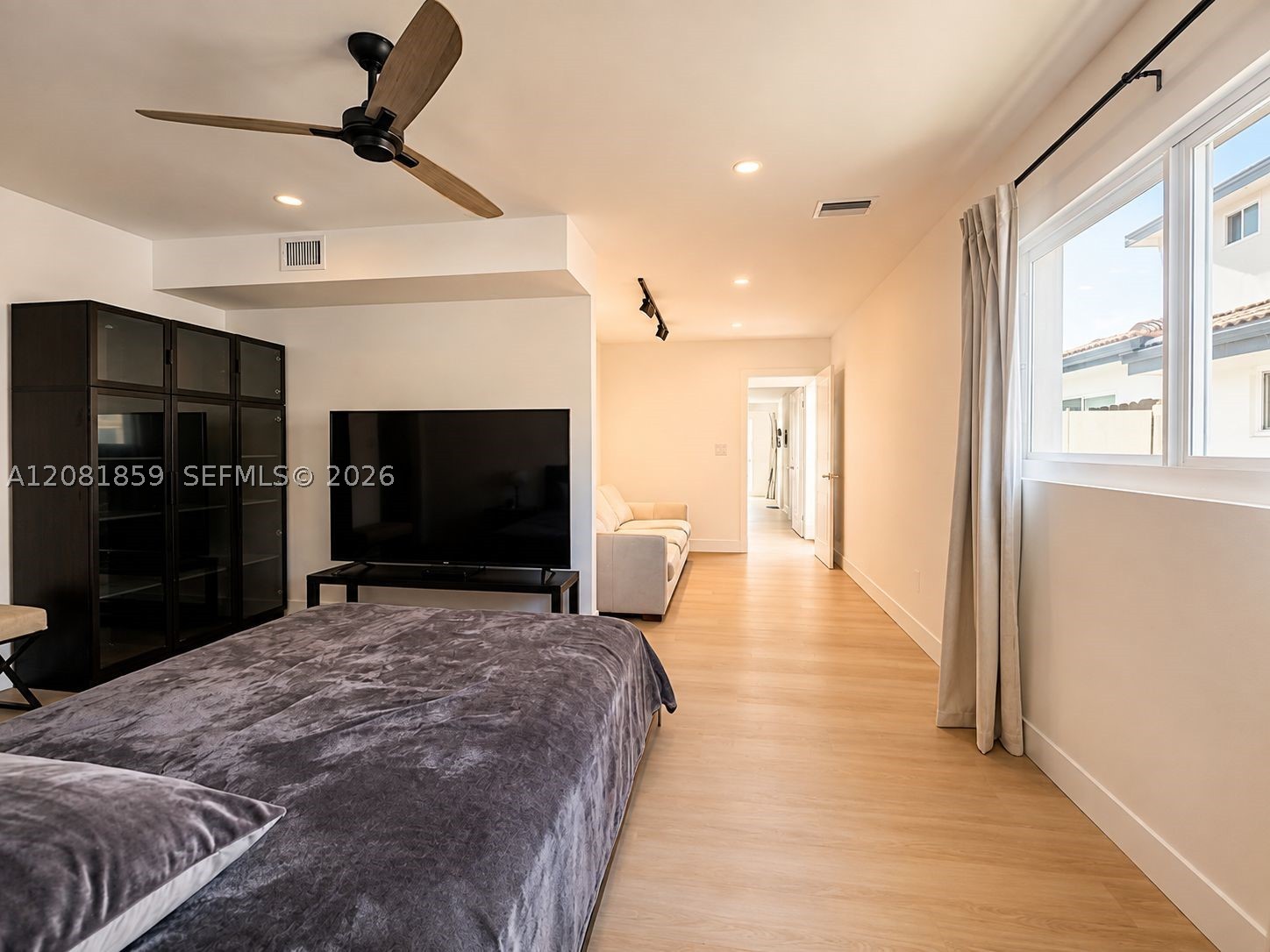 1720 SW 23rd Ave Fort Lauderdale, FL 33312