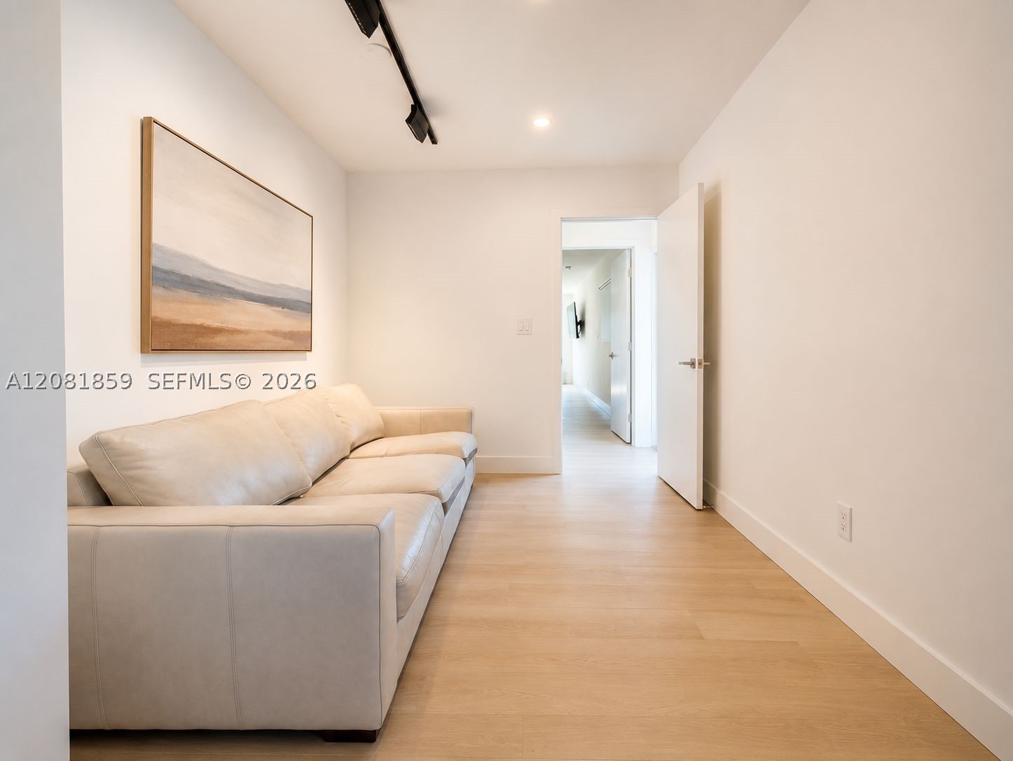 1720 SW 23rd Ave Fort Lauderdale, FL 33312