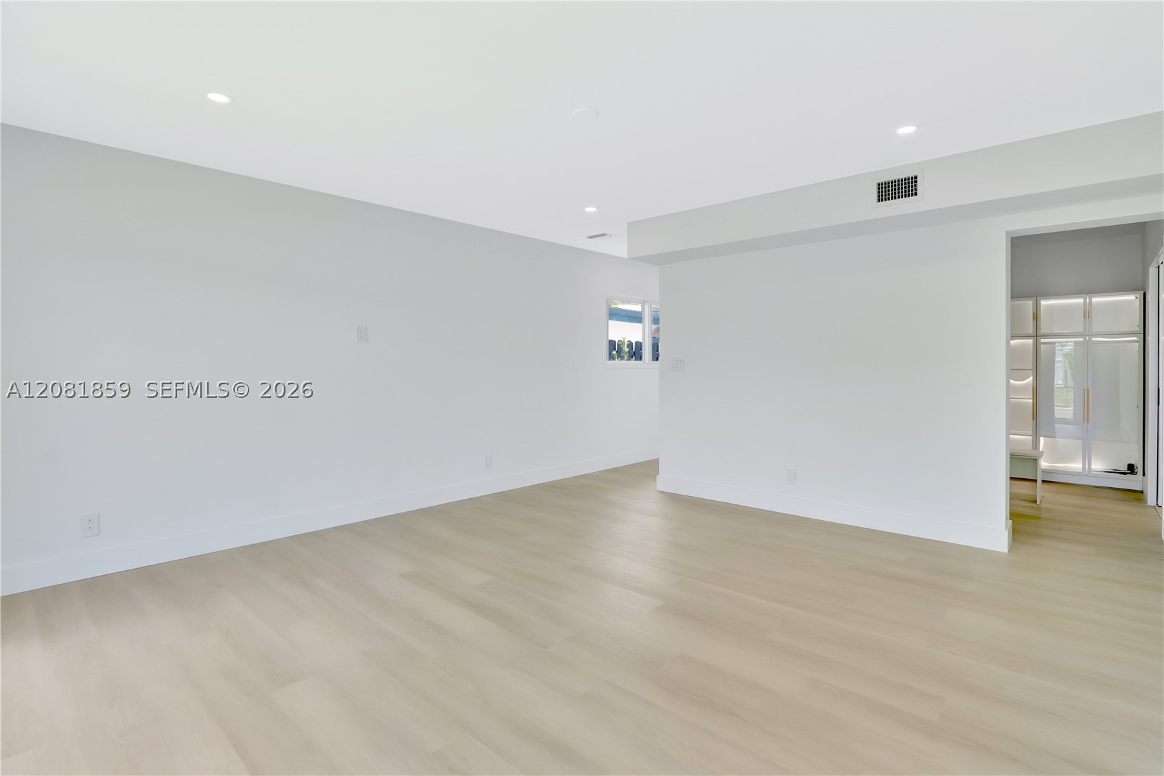 1720 SW 23rd Ave Fort Lauderdale, FL 33312