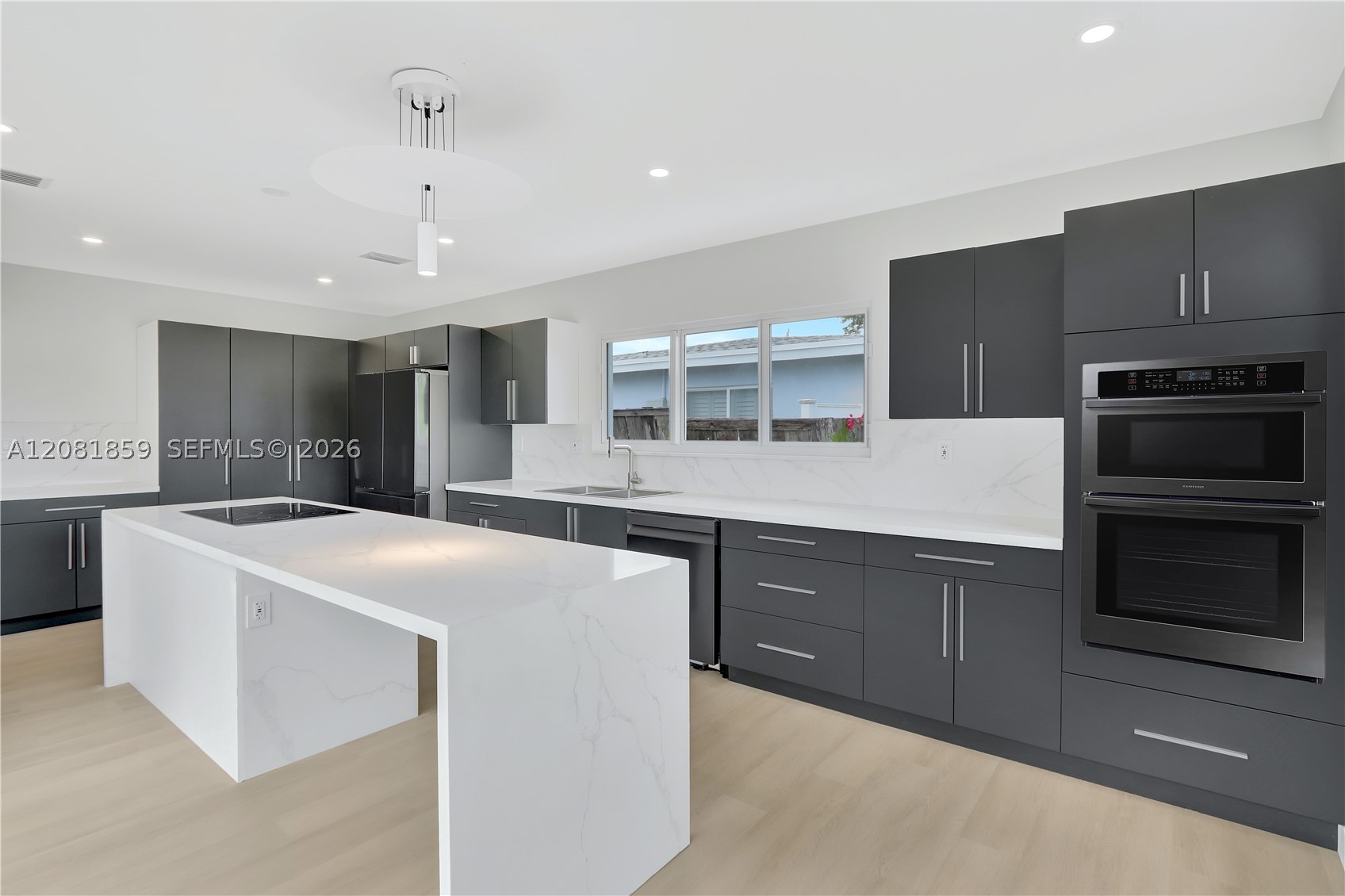 1720 SW 23rd Ave Fort Lauderdale, FL 33312