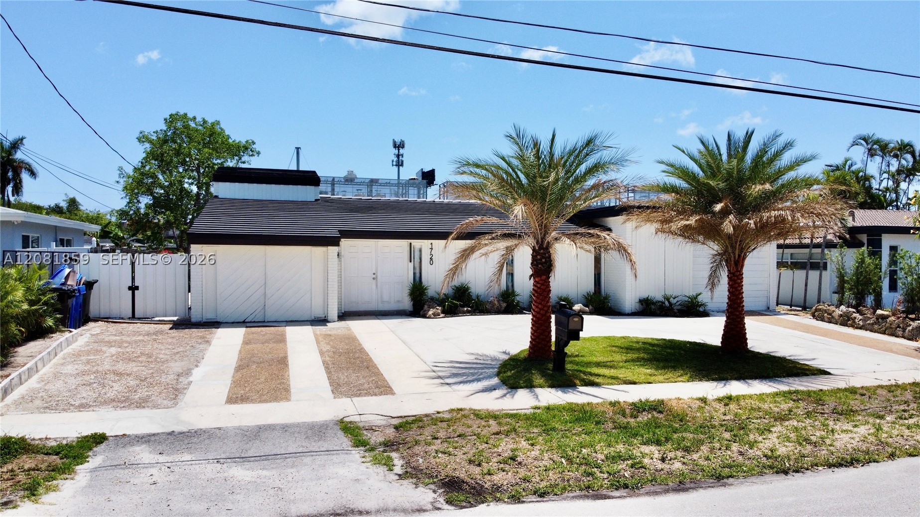 1720 SW 23rd Ave Fort Lauderdale, FL 33312