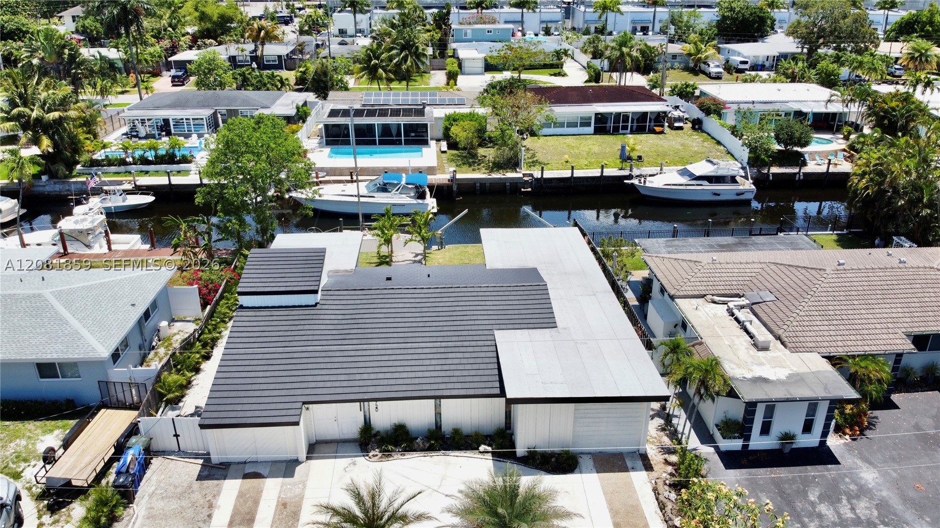 1720 SW 23rd Ave Fort Lauderdale, FL 33312