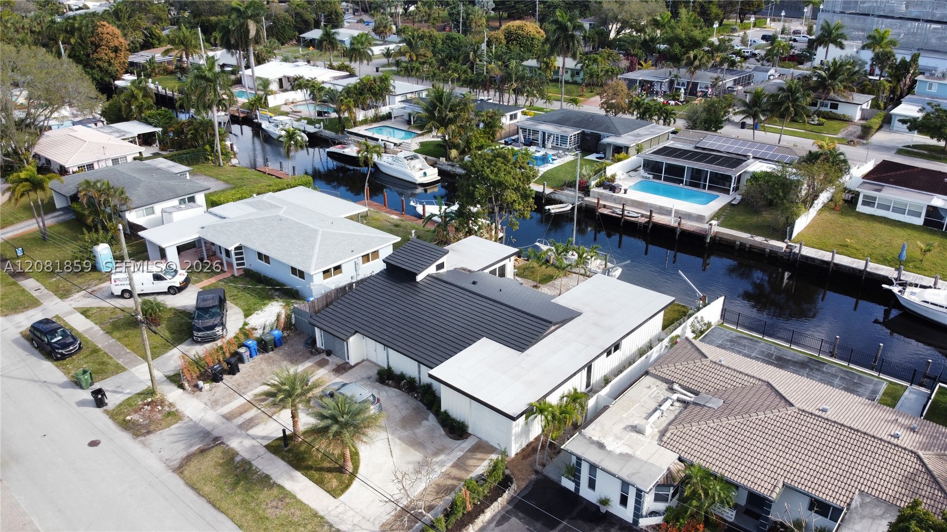 1720 SW 23rd Ave Fort Lauderdale, FL 33312