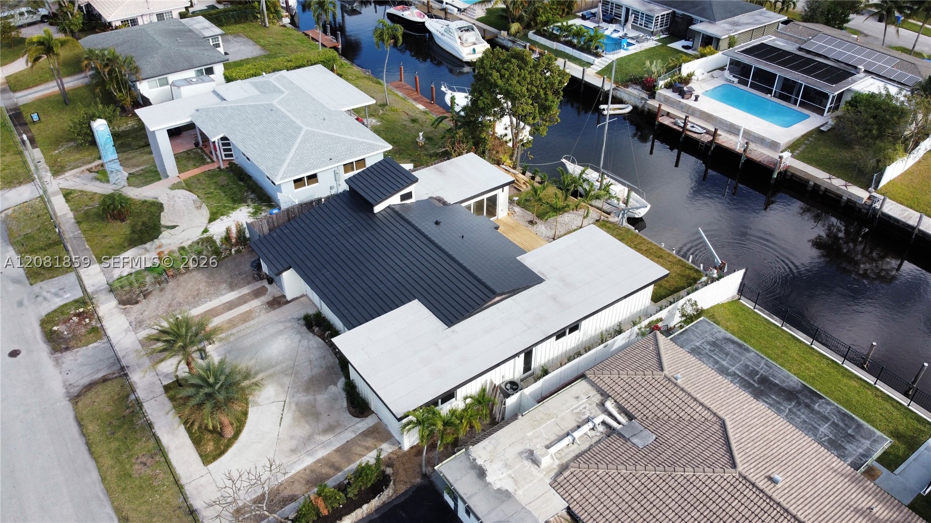 1720 SW 23rd Ave Fort Lauderdale, FL 33312