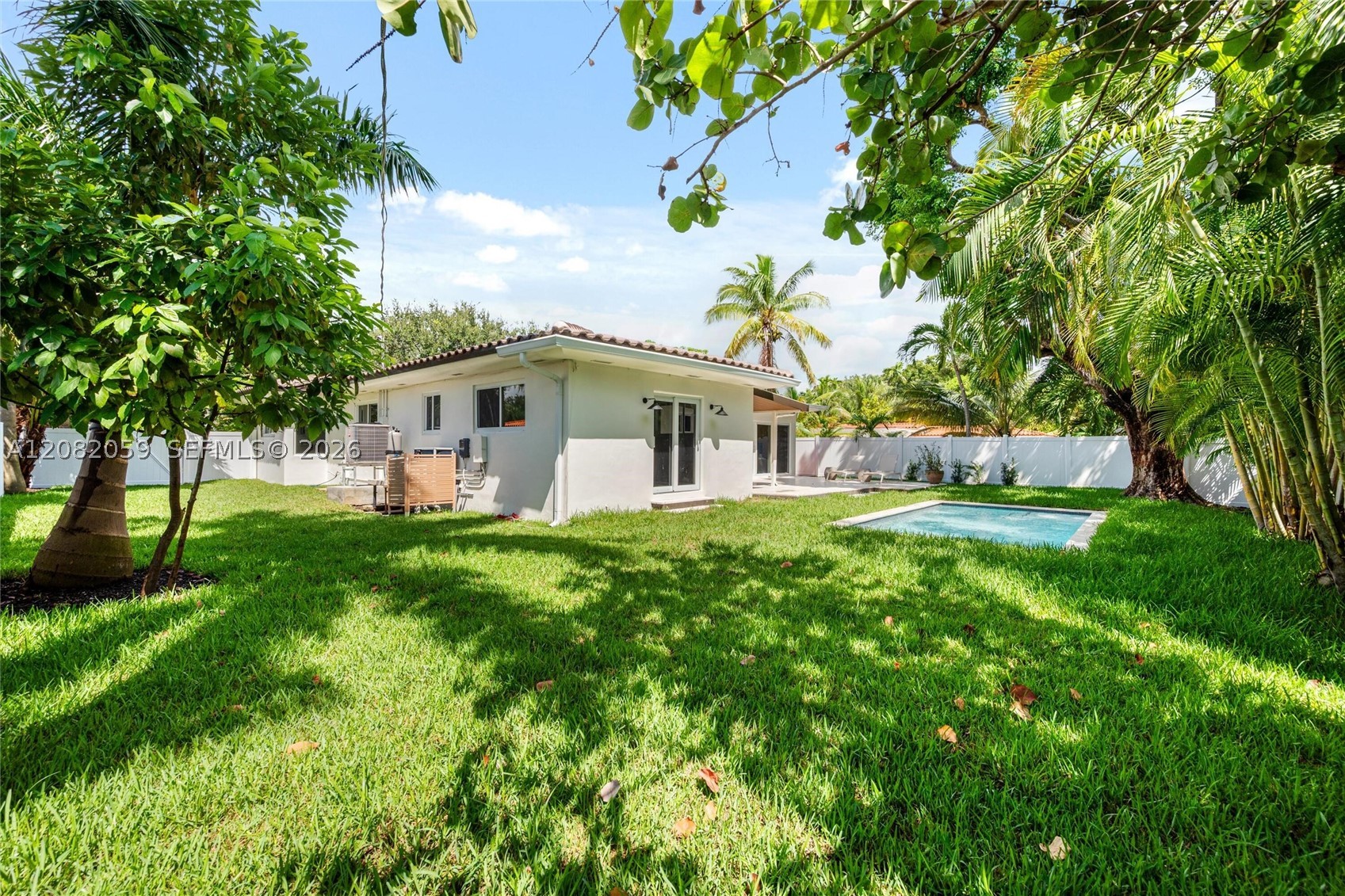 10619 NE 10th Pl Miami Shores, FL 33138