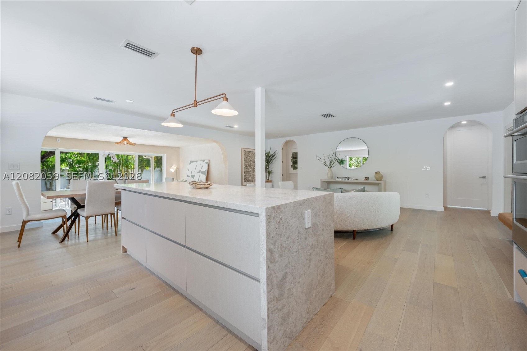 10619 NE 10th Pl Miami Shores, FL 33138