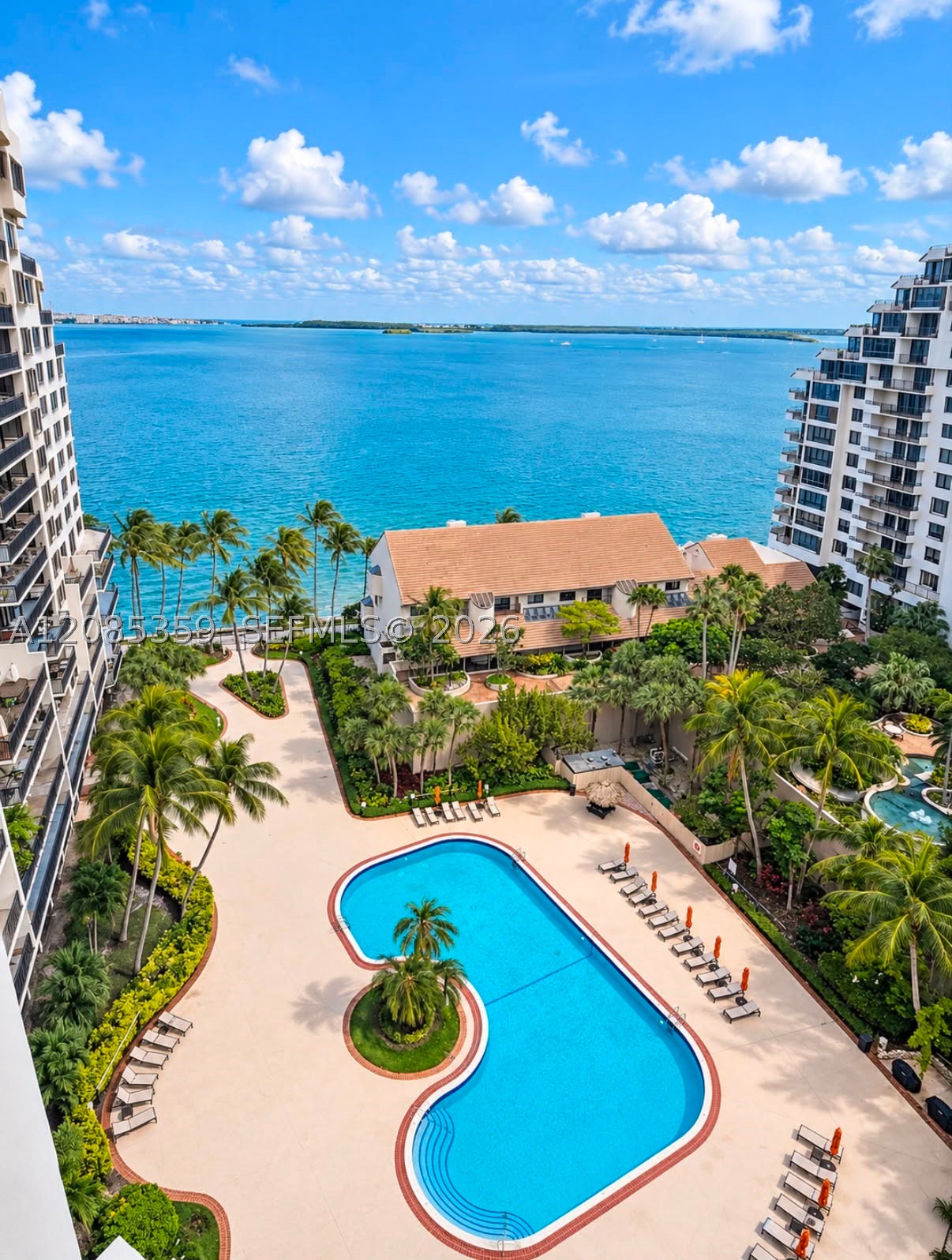 540 Brickell Key Dr #1603