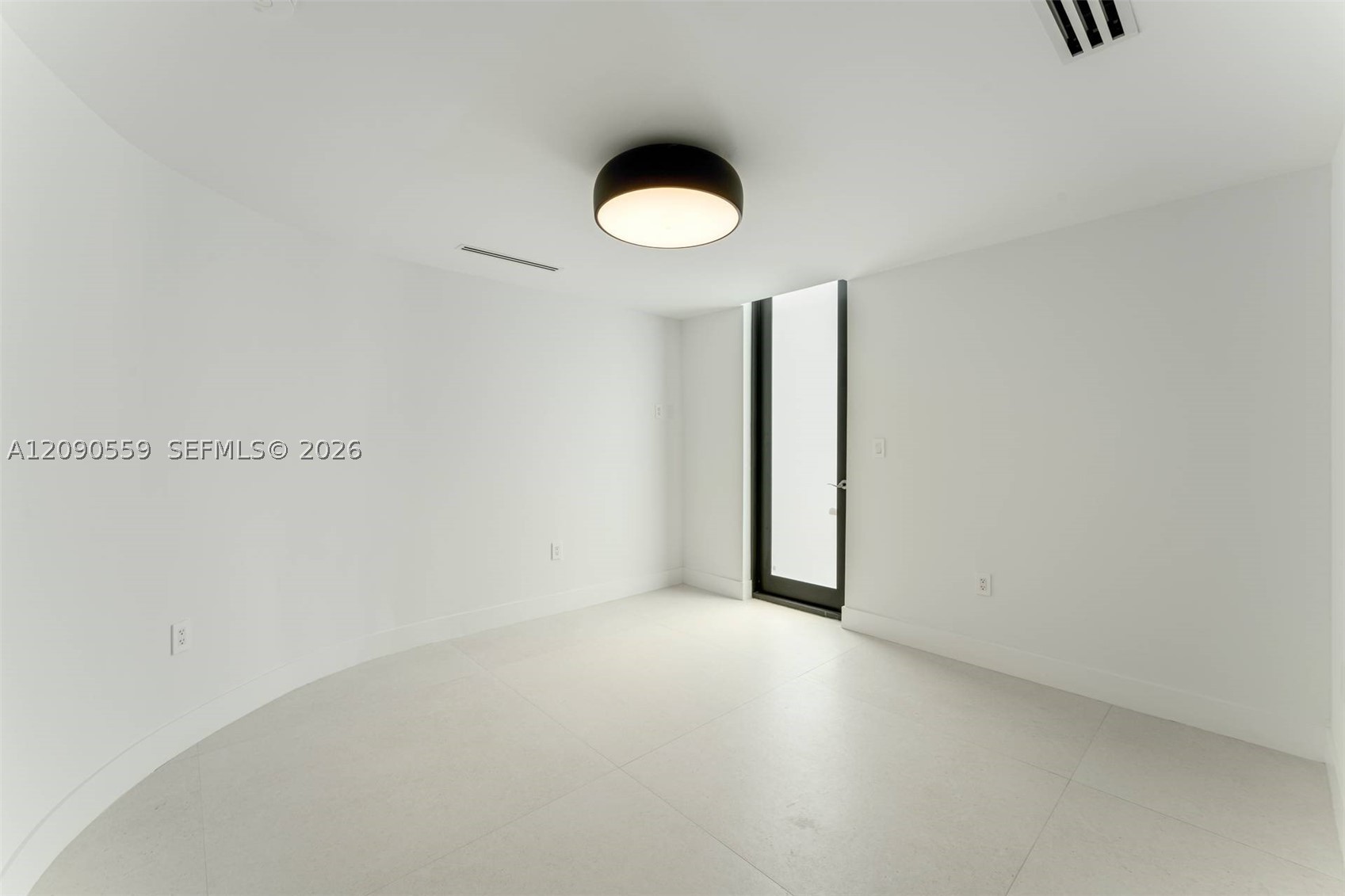3310 Elizabeth St Coconut Grove, FL 33133