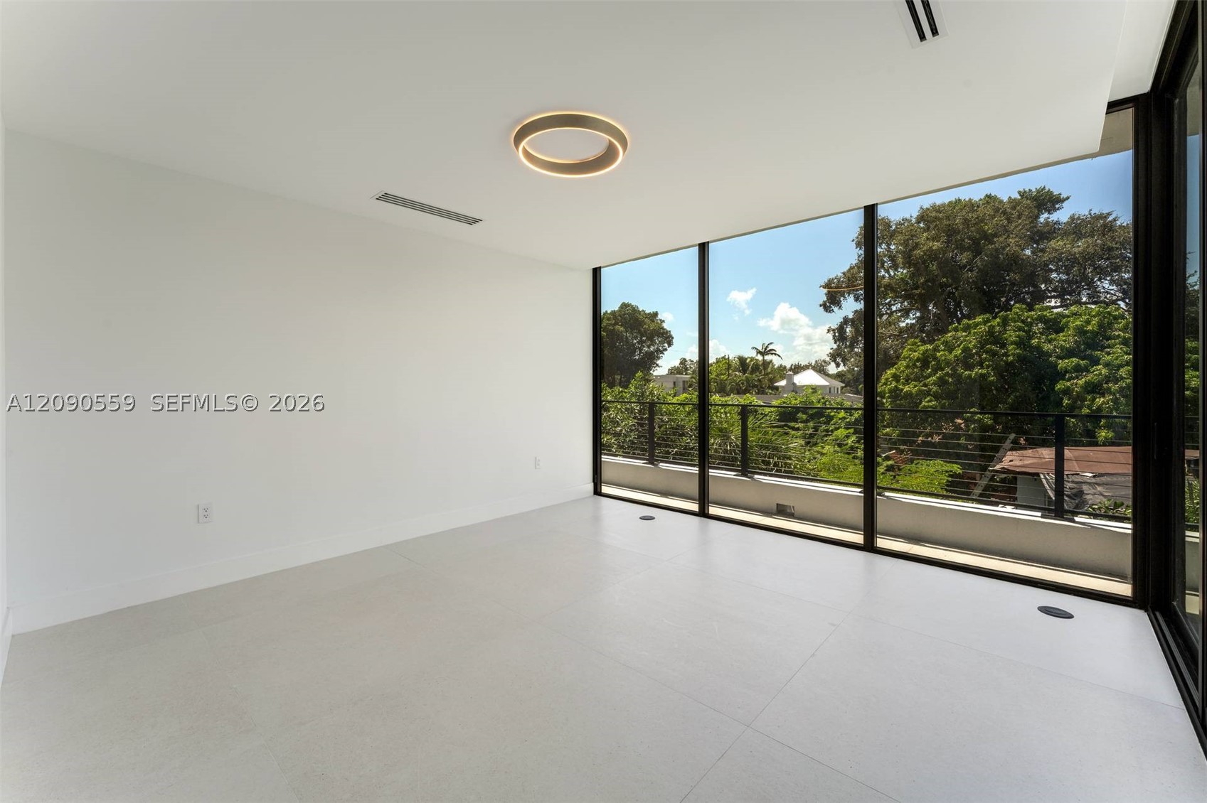 3310 Elizabeth St Coconut Grove, FL 33133