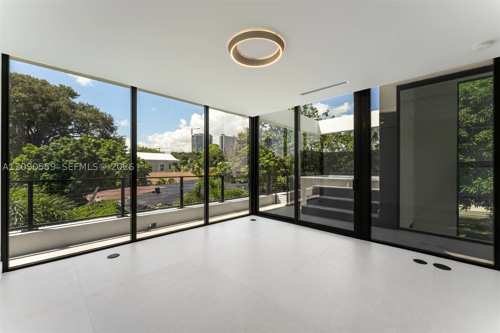 3310 Elizabeth St Coconut Grove, FL 33133