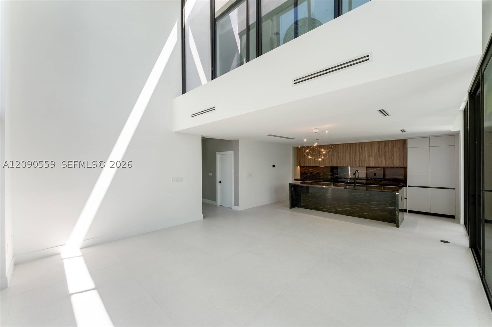 3310 Elizabeth St Coconut Grove, FL 33133