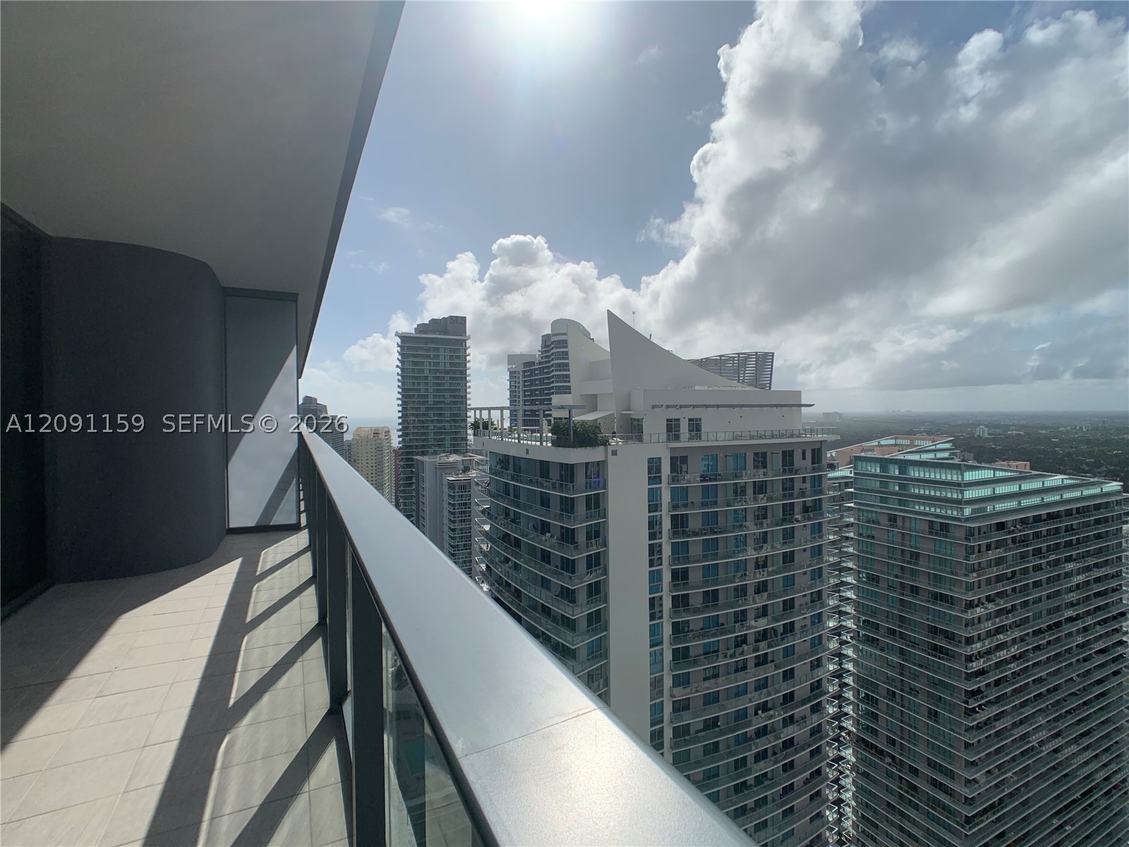 image Brickell Flatiron10
