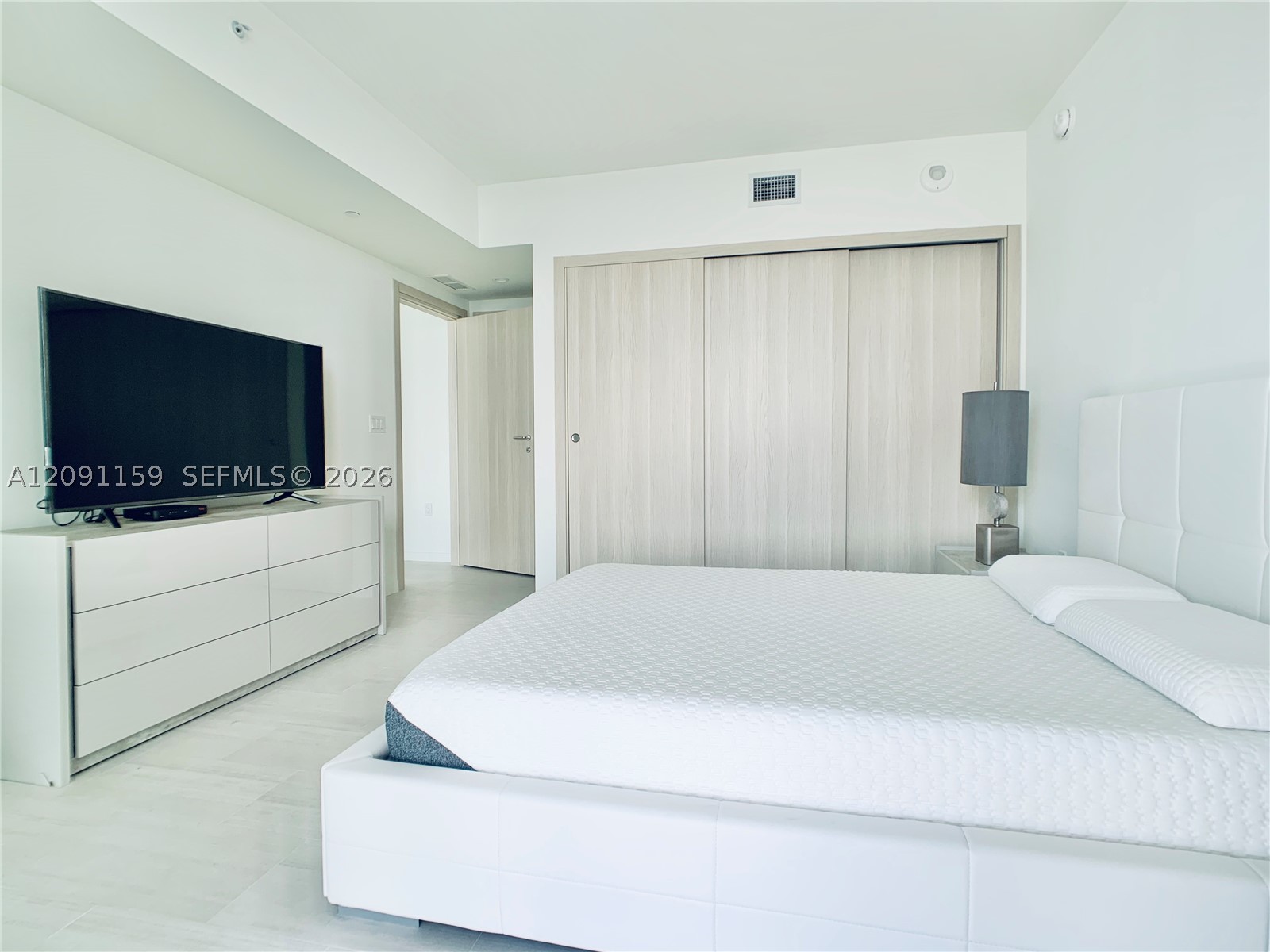 image Brickell Flatiron8